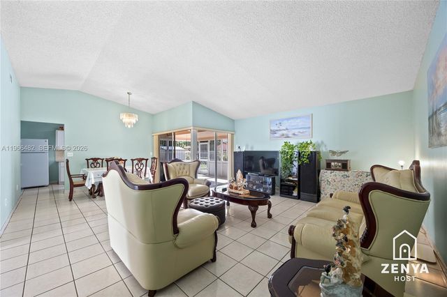 13872 SW 285th St, Homestead, FL 33033