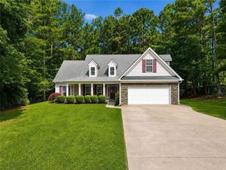 8876 Camp Tree Court, Winston, GA 30187