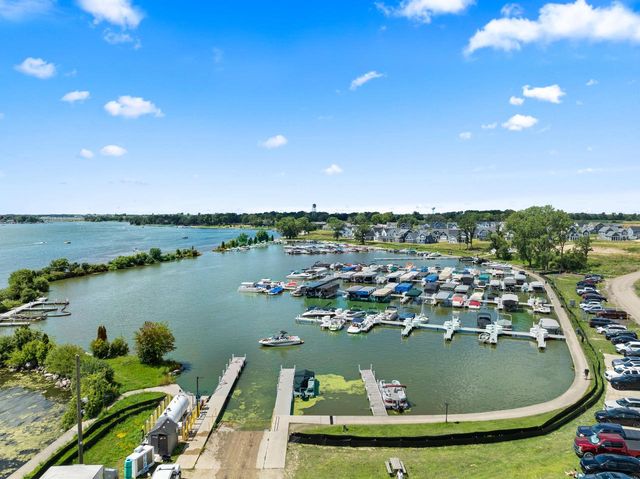 2625 Mooring COURT, Delavan, WI 53115