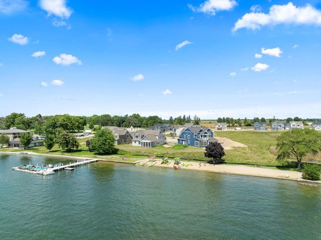 2625 Mooring COURT, Delavan, WI 53115