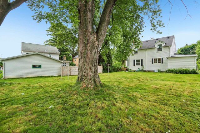 7008 Elmwood Avenue, Middleton, WI 53562