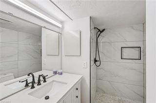 499 Forest Lakes BLVD 305, Naples, FL 34105