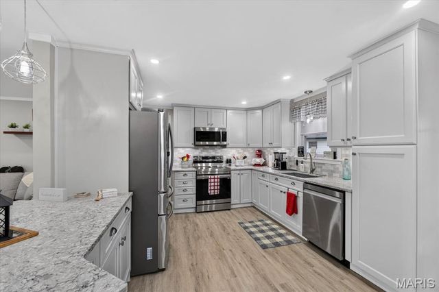 2785 Rosewood Drive, Arnold, MO 63010