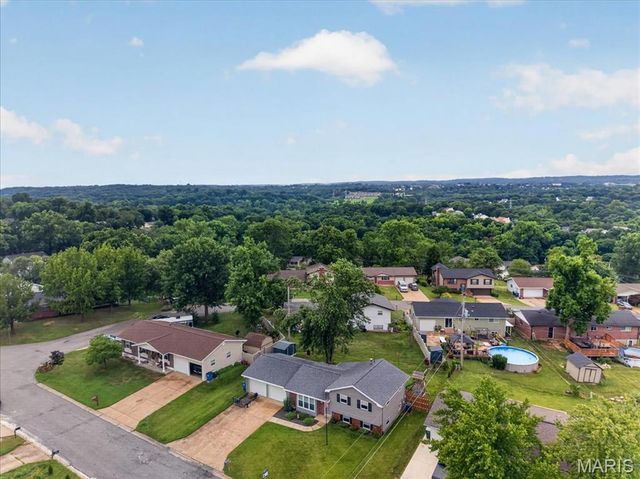 2785 Rosewood Drive, Arnold, MO 63010