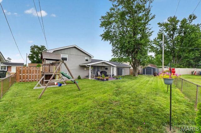 2785 Rosewood Drive, Arnold, MO 63010