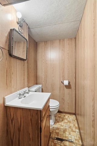 3507 Tarpis Avenue, Cincinnati, OH 45208