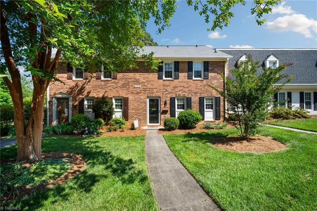 3840 Huntingreen Lane B, Winston-salem, NC 27106