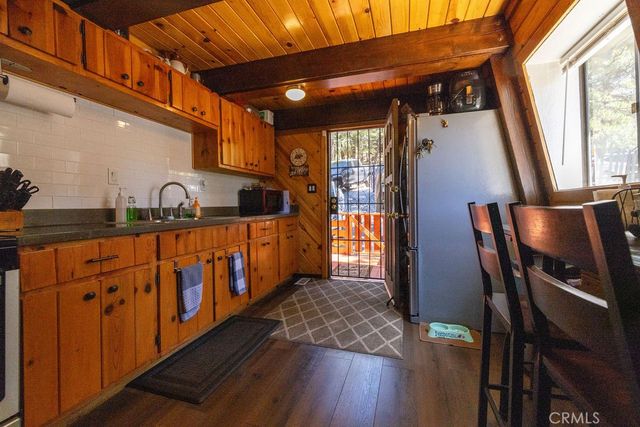 2476 Elko, Arrowbear, CA 92382