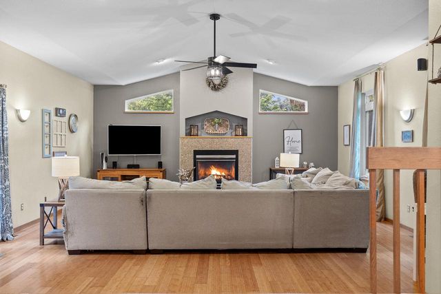 4016 Mary DRIVE, Onalaska, WI 54650