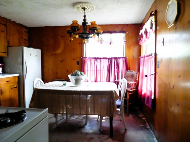 103 Lakeview Drive, Gladwin, MI 48624