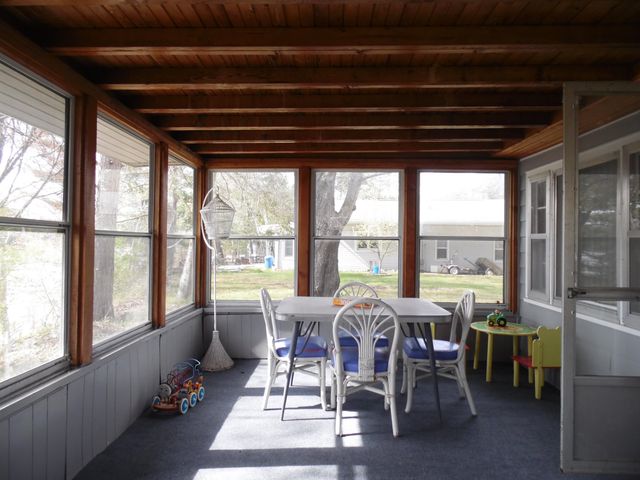 103 Lakeview Drive, Gladwin, MI 48624