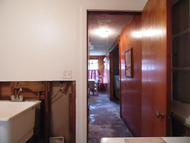 103 Lakeview Drive, Gladwin, MI 48624
