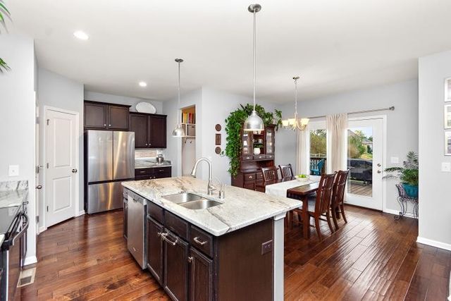 2130 Kirkwood Dr, Mount Juliet, TN 37122