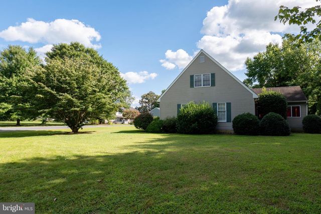 9 FAIRWAY EAST DRIVE, Georgetown, DE 19947