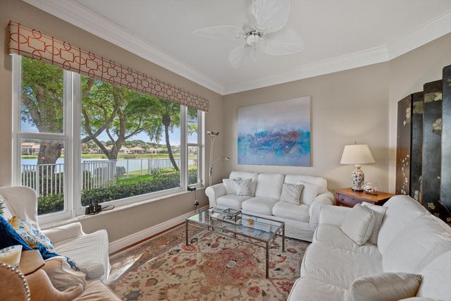 923 Augusta Pointe Drive, Palm Beach Gardens, FL 33418