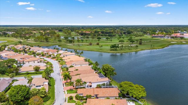 923 Augusta Pointe Drive, Palm Beach Gardens, FL 33418