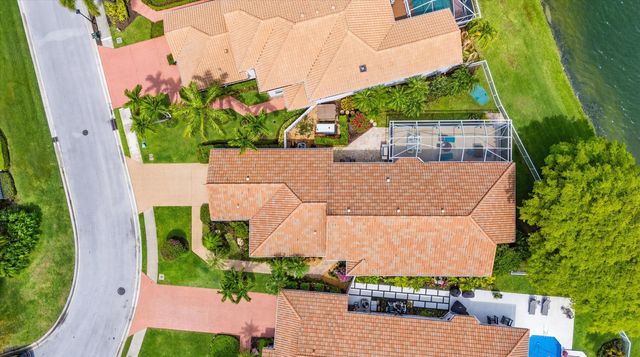 923 Augusta Pointe Drive, Palm Beach Gardens, FL 33418