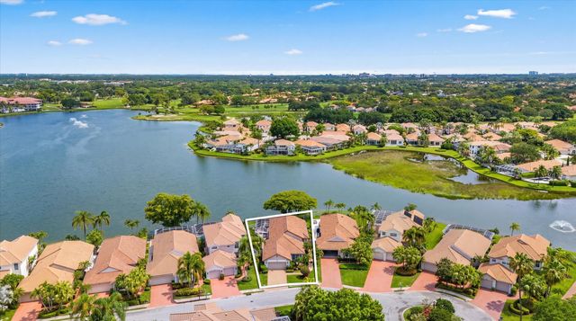 923 Augusta Pointe Drive, Palm Beach Gardens, FL 33418