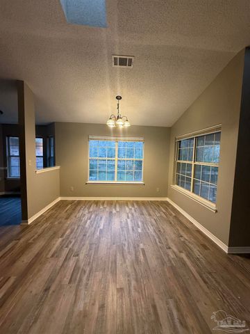 4571 Baybrook Dr, Pensacola, FL 32514