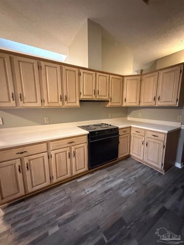 4571 Baybrook Dr, Pensacola, FL 32514