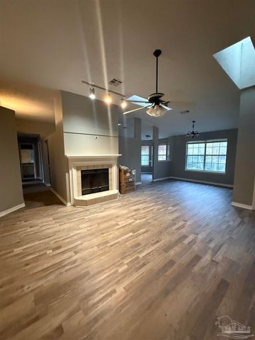 4571 Baybrook Dr, Pensacola, FL 32514