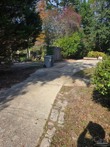 4571 Baybrook Dr, Pensacola, FL 32514