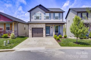 689 Cardwell Lane, Fletcher, NC 28732