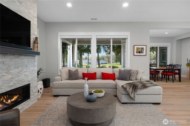 8508 Shaw Lane NE, Lacey, WA 98516