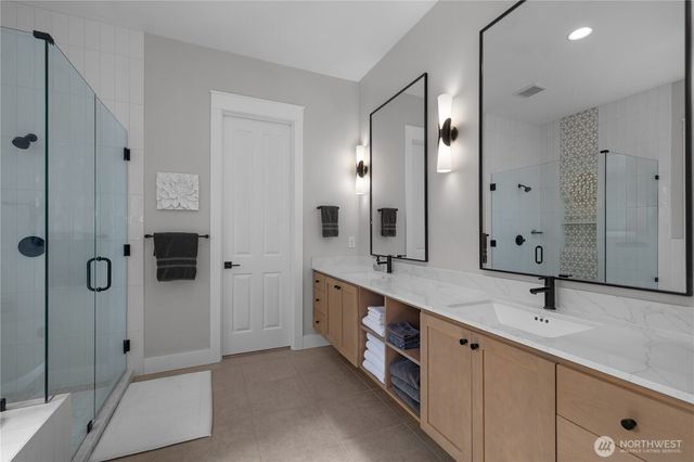 8508 Shaw Lane NE, Lacey, WA 98516