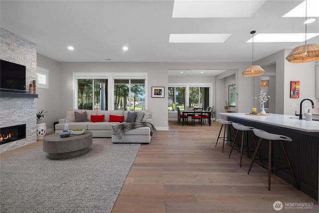 8508 Shaw Lane NE, Lacey, WA 98516