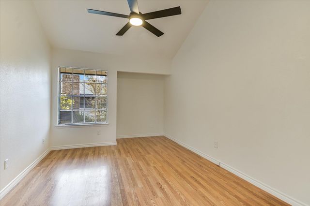 1748 Ohlen RD 37, Austin, TX 78757