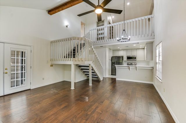 1748 Ohlen RD 37, Austin, TX 78757