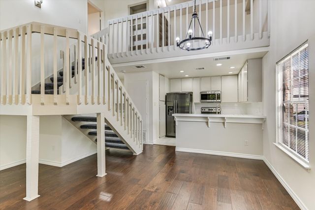 1748 Ohlen RD 37, Austin, TX 78757