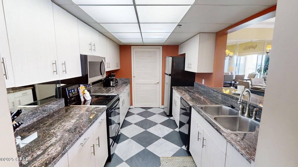 Image 10 of property listing at 10513 Front Beach Road 1406, Panama City Beach, FL 32407