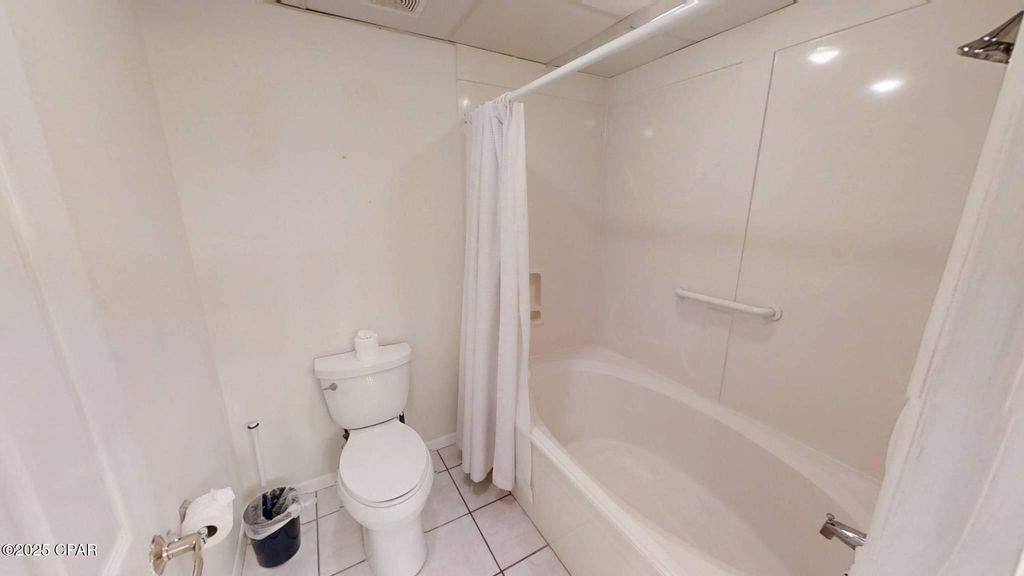 Image 20 of property listing at 10513 Front Beach Road 1406, Panama City Beach, FL 32407