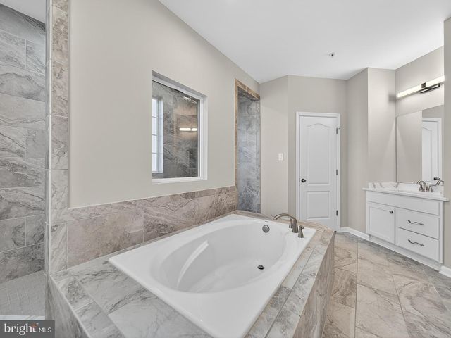 10612 SIR BRENDAN AVE, Clinton, MD 20735