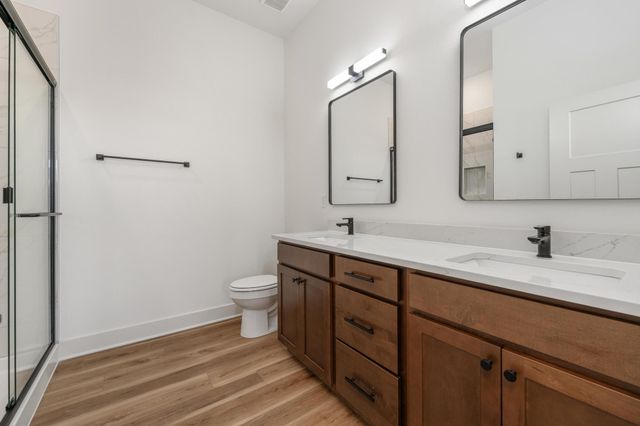746 N Rainbow Lake Ct, Wichita, KS 67235