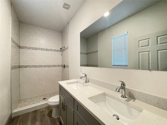 10 GUAVA LANE COURSE, Ocklawaha, FL 32179