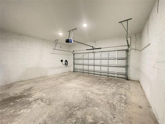 10 GUAVA LANE COURSE, Ocklawaha, FL 32179