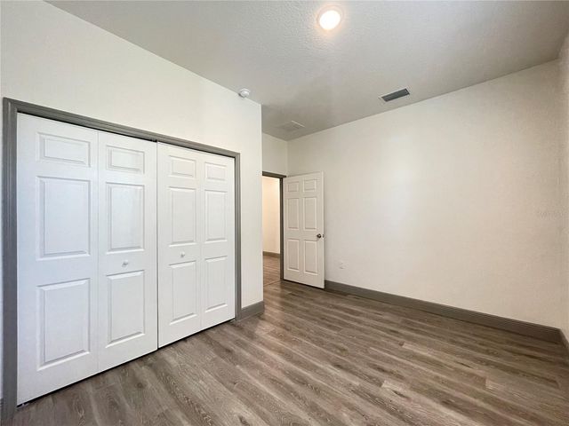 10 GUAVA LANE COURSE, Ocklawaha, FL 32179