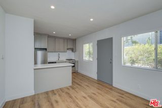 4136 Grand View Boulevard 7, Los Angeles, CA 90066