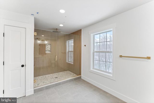 171 ELLICOTT RD, Avondale, PA 19311