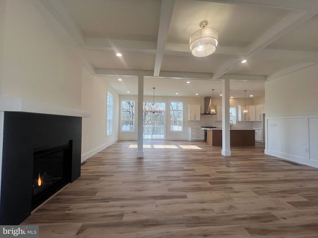 171 ELLICOTT RD, Avondale, PA 19311