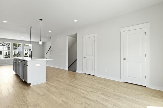 604 Scholar Way, Summerville, SC 29486