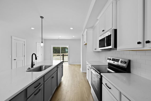 604 Scholar Way, Summerville, SC 29486