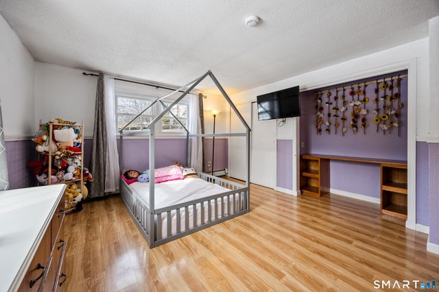 1 Grandview Court, Norwich, CT 06360