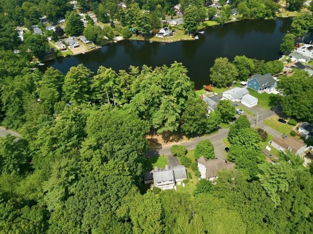 44 Cottage Rd, Enfield, CT 06082