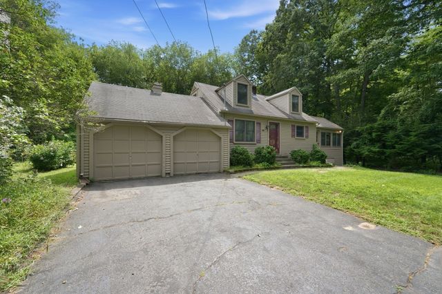 44 Cottage Rd, Enfield, CT 06082