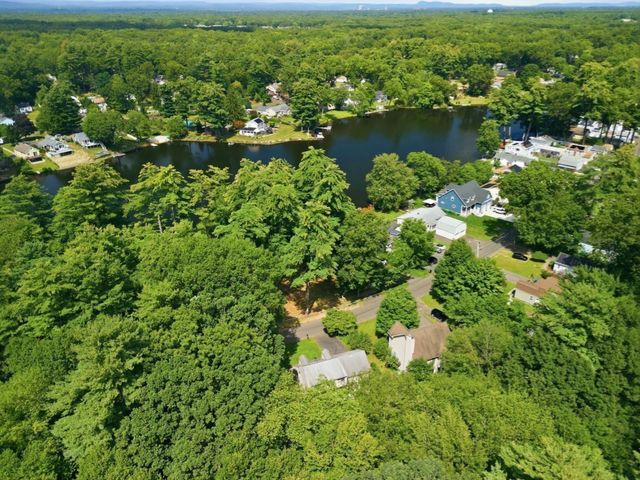 44 Cottage Rd, Enfield, CT 06082
