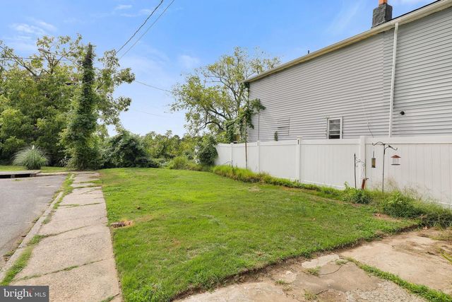 101 SINGLEY AVE, Runnemede, NJ 08078